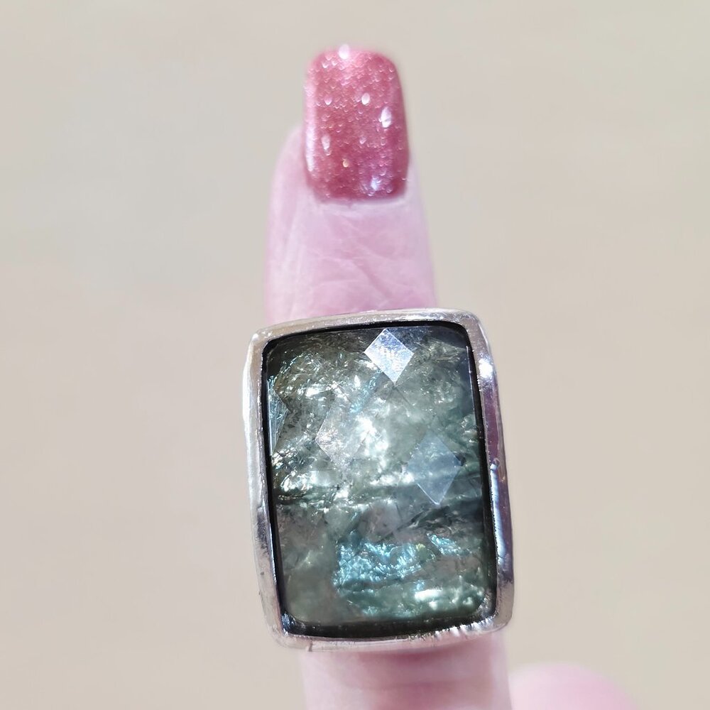 80s-90s Green Foil Faceted Acrylic Stone Silver Plate Rectangle Adjustable Ring